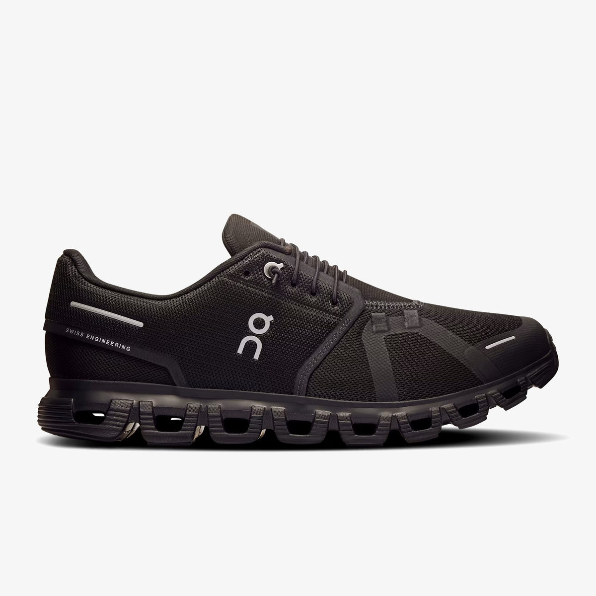 ON Cloud 6 ‘Triple Black’
