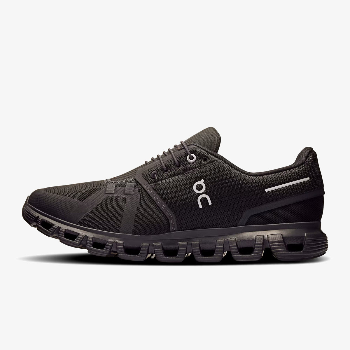 ON Cloud 6 ‘Triple Black’