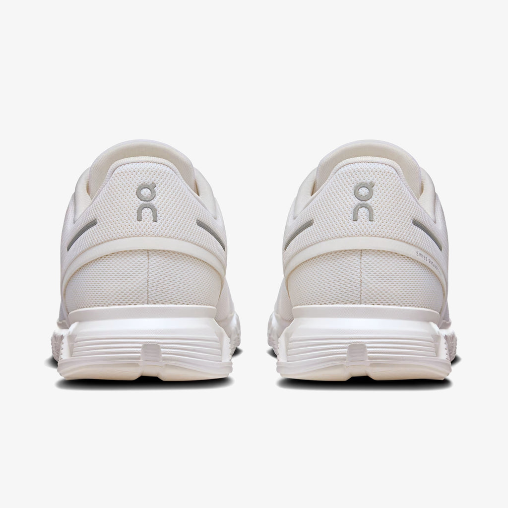 ON Cloud 6 ‘Triple White’